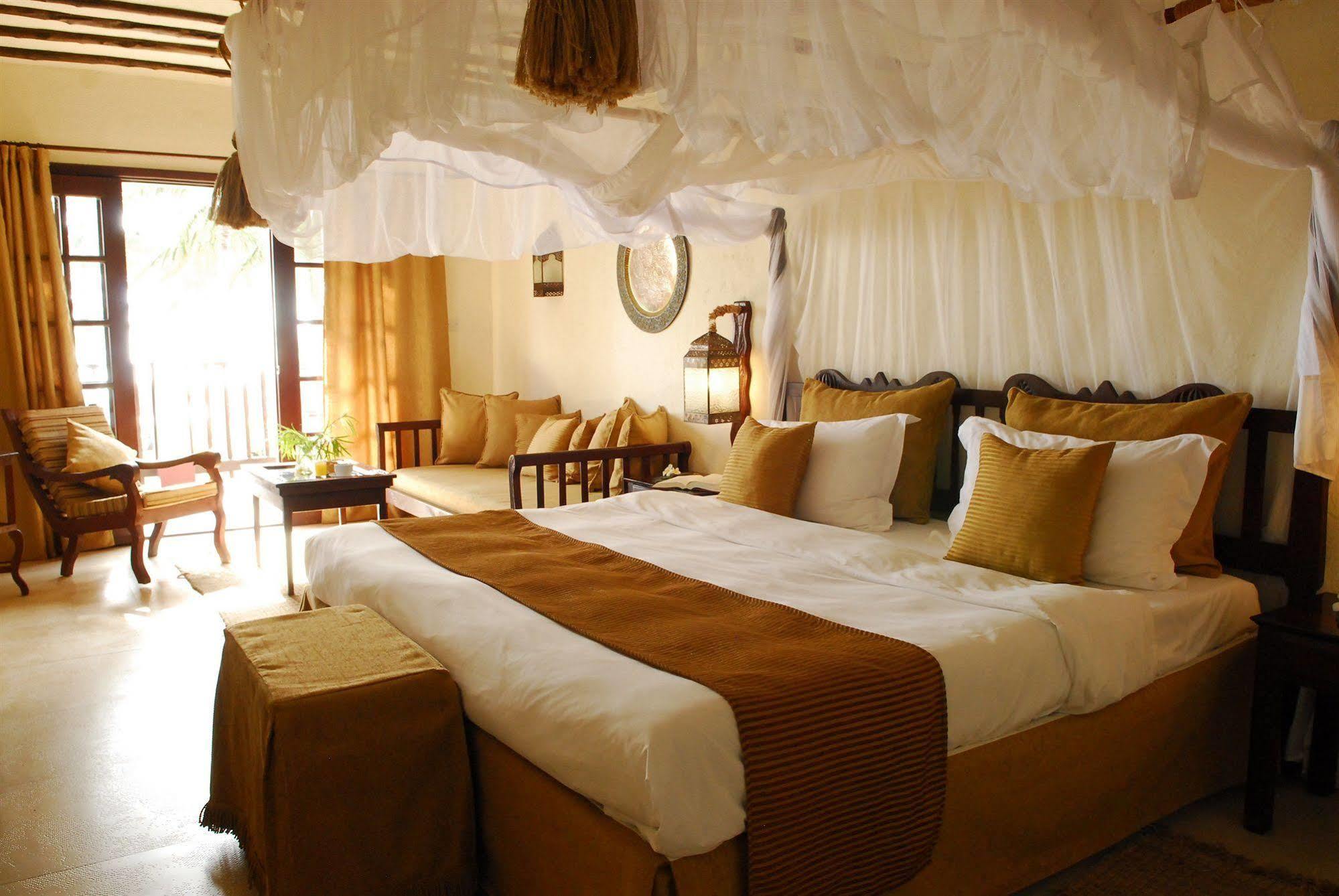 Breezes Beach Club And Spa Bwejuu Luaran gambar
