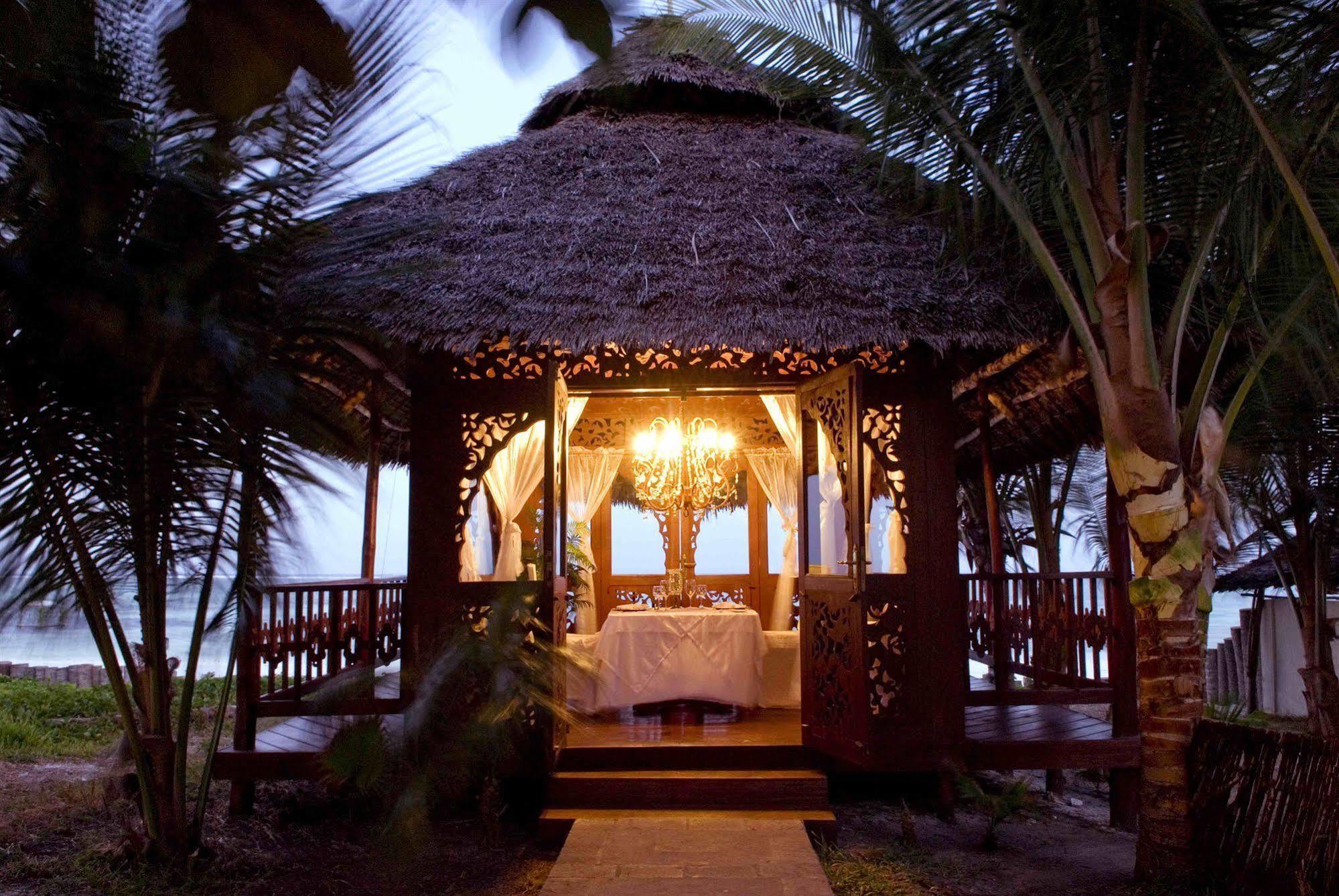 Breezes Beach Club And Spa Bwejuu Luaran gambar